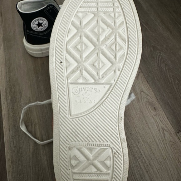 Converse All Star Black and White High Tops - Picture 1 of 5